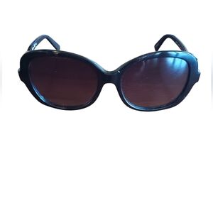 MaxMara Jewel Black Oversized Sunglasses with Glossy Frame and Gradient Lenses
